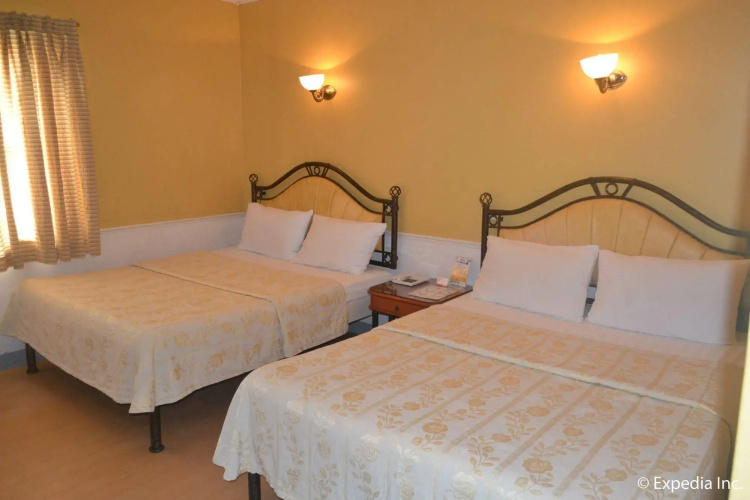Capital O 740 Bliss Hotel Dau