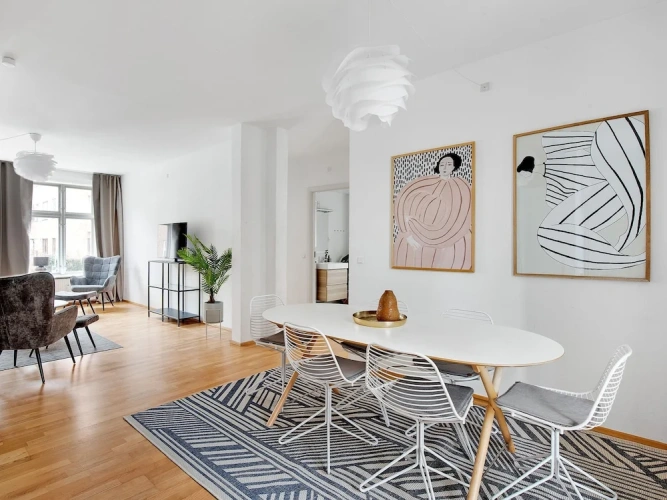 2 Bedrooms Apartment with balcony