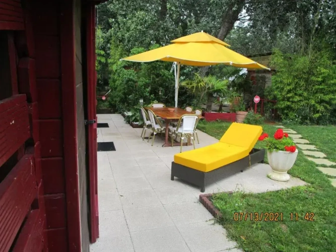 2 Bedrooms Chalet