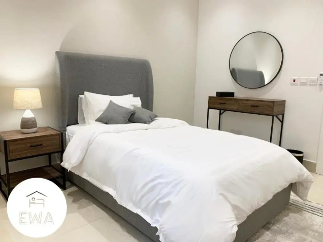 3 Bedrooms Apartment