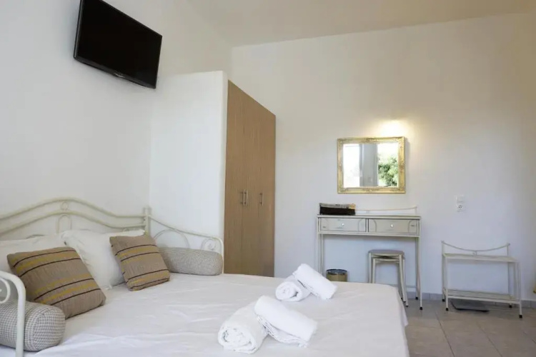 Casa Nostra Rooms & Studios