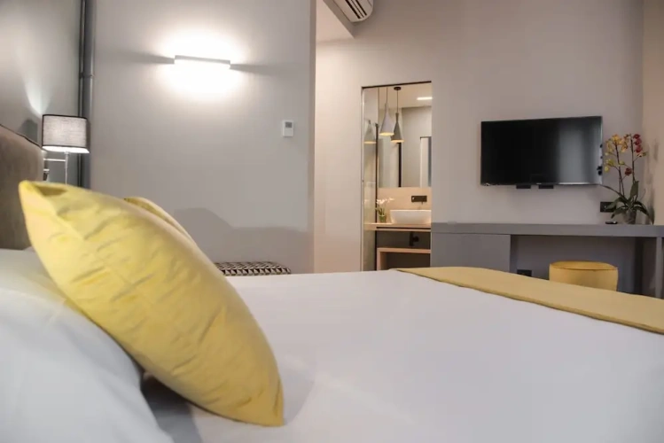 Deluxe Triple room