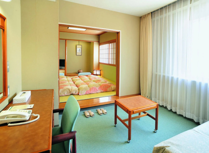 Bandai Silver Hotel