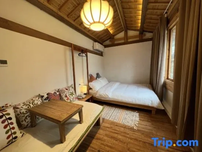 2 Bedrooms Suite