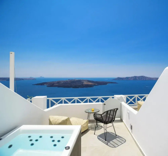 Elia Caldera Suites