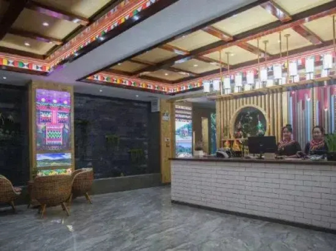 Lancang Chashan Spring Rain Hotel