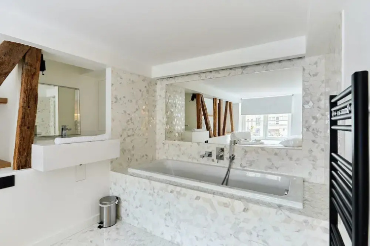 Charming Duplex Loft - Paris City Center