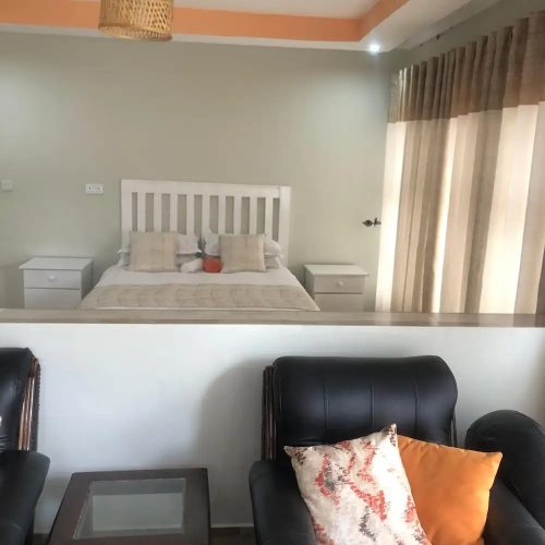 1 bed Apartment in Mount Pleasant Heights - 2013