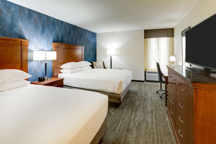 Deluxe Quadruple room