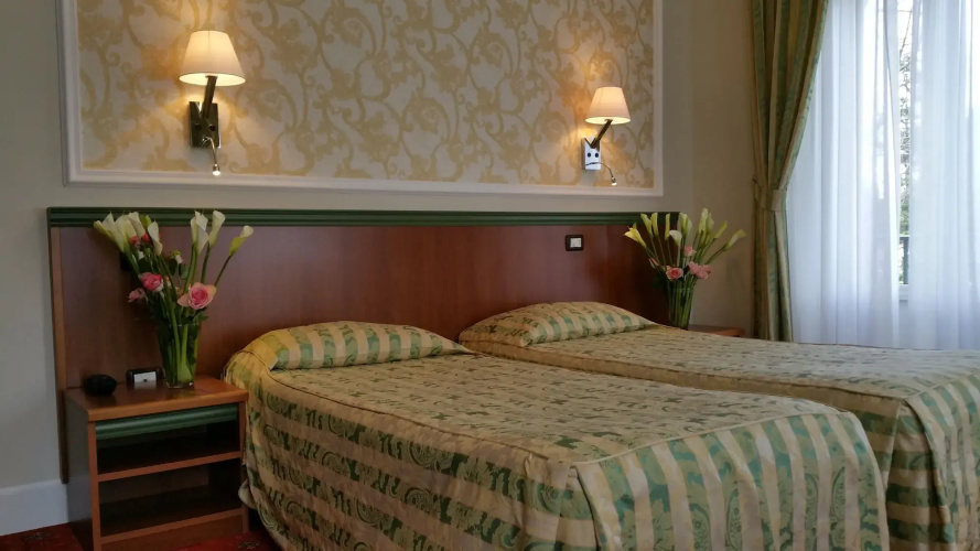 Hotel Flora