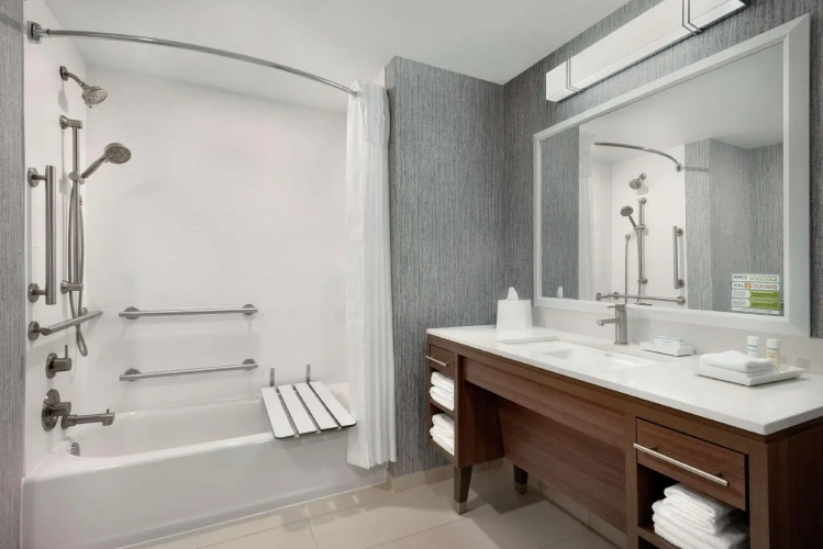Double Suite