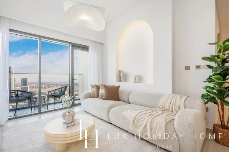 LUX | 2BR High Floor | Near Dubai Mall