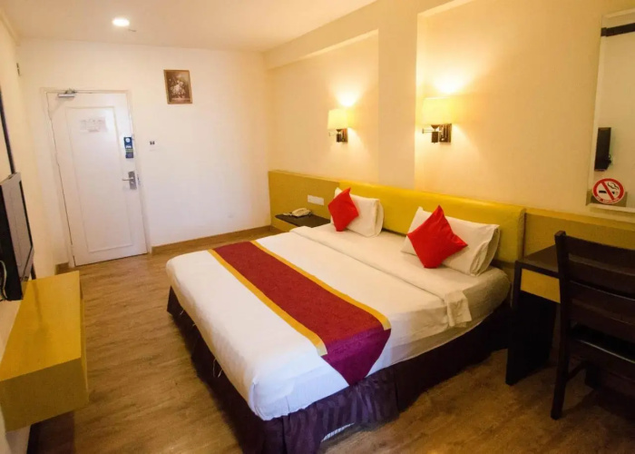 Grand Eastern Hotel