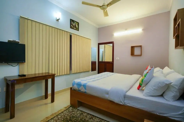 Oyo 16460 Serene Stay