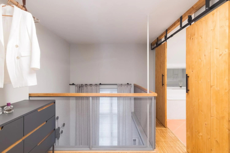 Open-plan Flat in Vinohrady by Prague Days