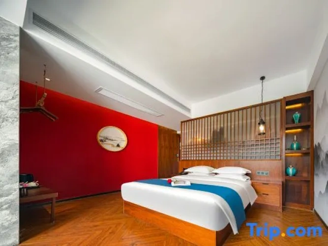 Luxury Double Suite with mountain view