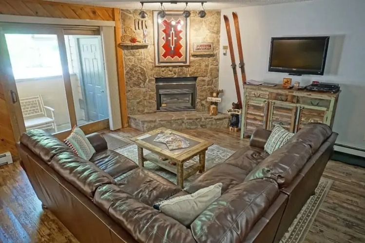 The Phoenix 207 (202900-3692) - 2 Br Condo