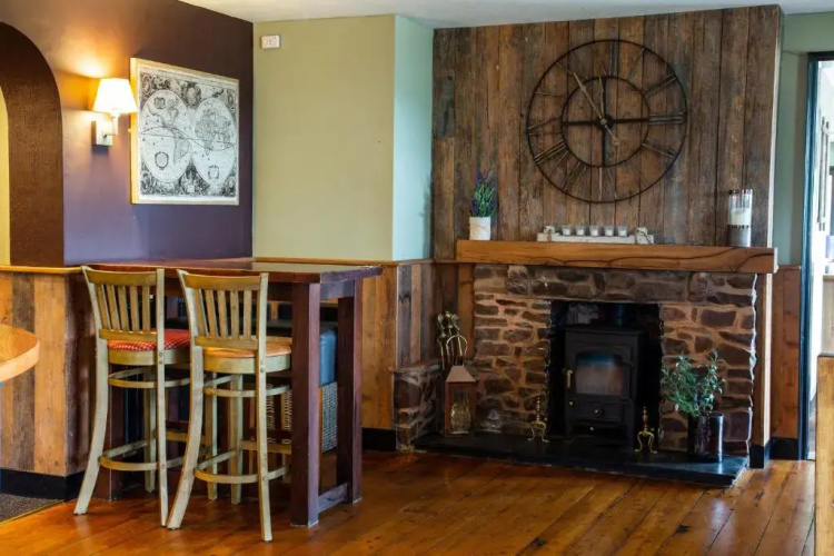 The Windmill Inn