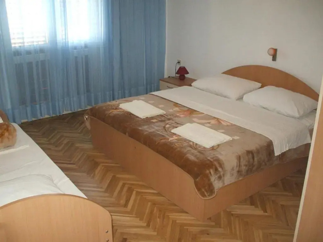 Apartments Pičuljan