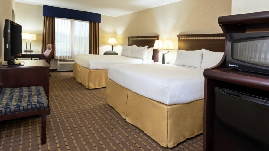 Quadruple Suite