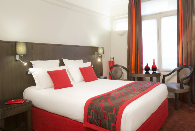 Hotel California Champs Elysees