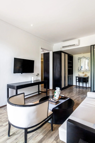 Aster Villa By Zuzu
