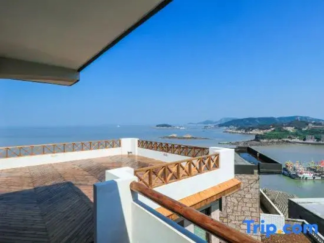 Wenling Sea Empty Courtyard Homestay
