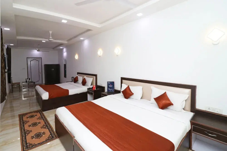 Hotel Apollo