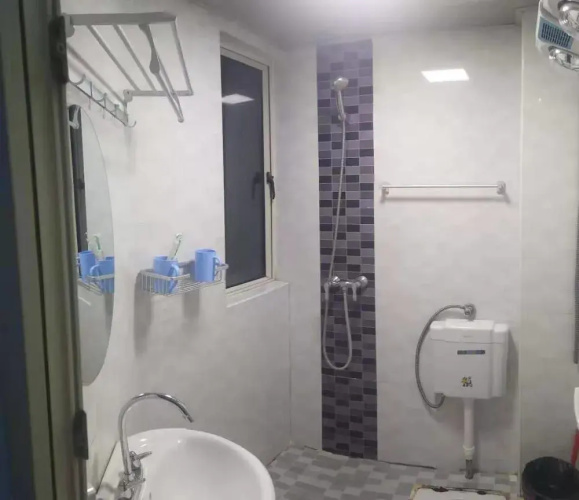 Apple Apartment