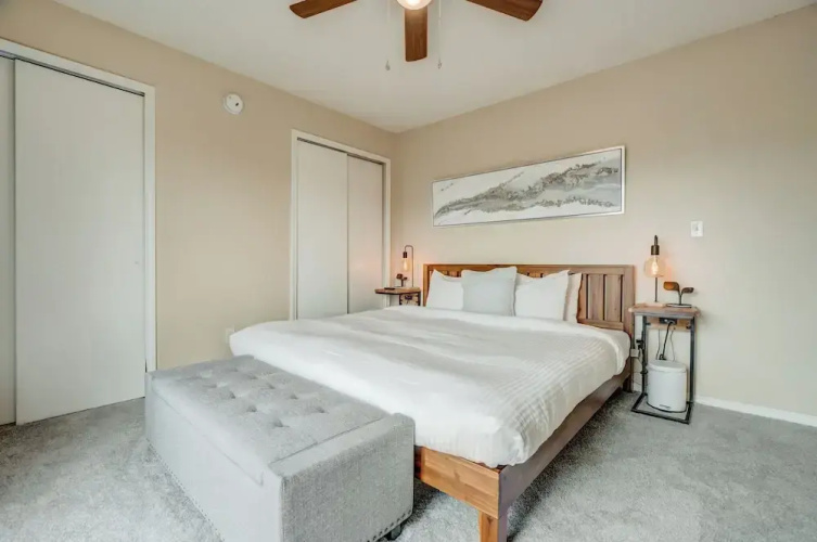 Mid-ViewHouse Inn