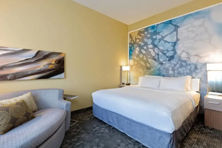 Courtyard by Marriott Austin The Domain Area