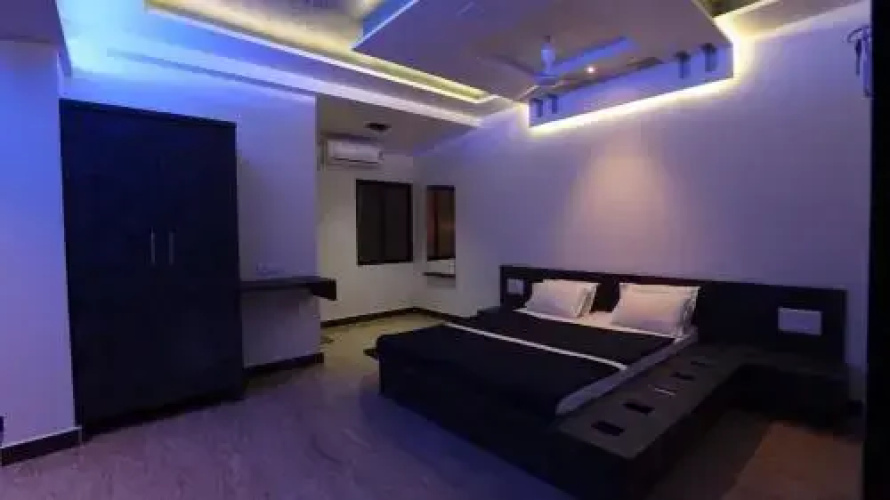Hotel Asha