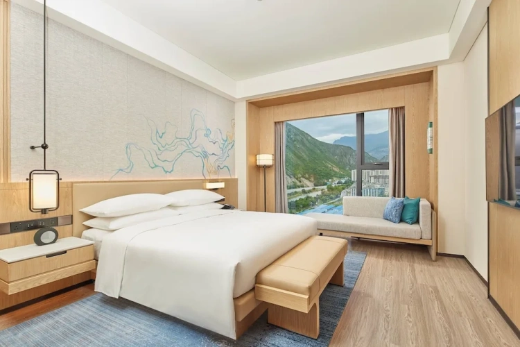 Executive Double Suite with balcony and with city view