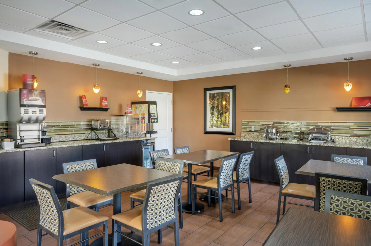 Best Western Plus College Park Hotel photo 20