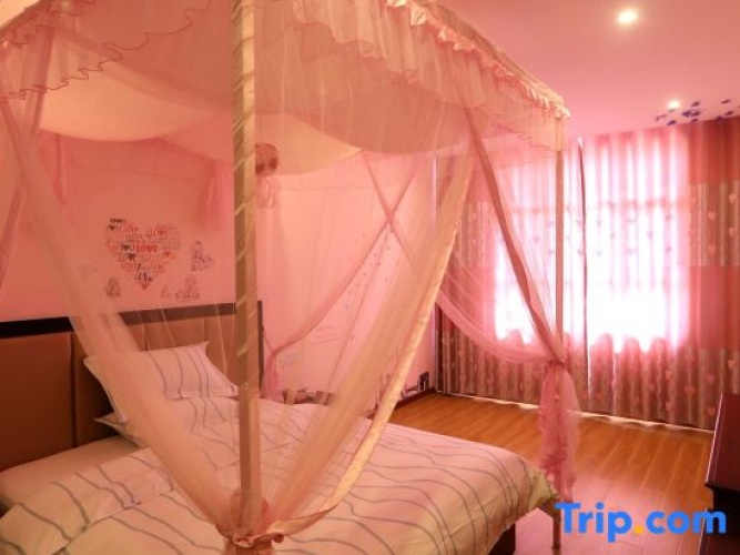 Deluxe Double Suite