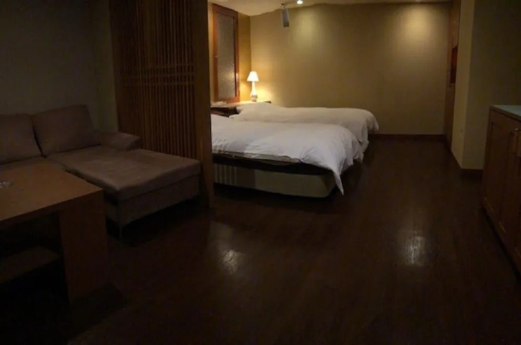Hotel FULULA - Adults Only