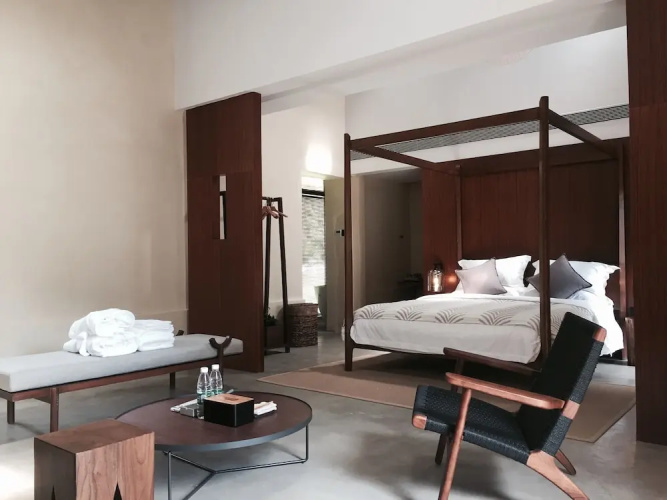 Vision Hotel
