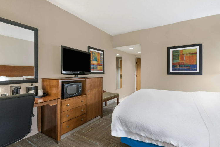 Hampton Inn Ft. Chiswell-Max Meadows