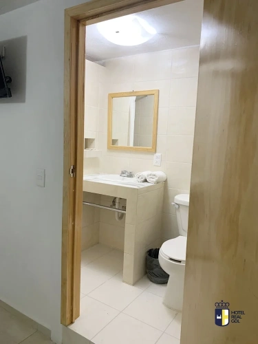 Economy Suite