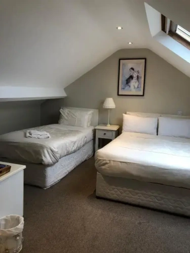 Classic Triple room