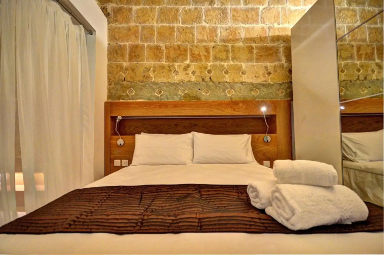 Coral Apartment (Valletta)