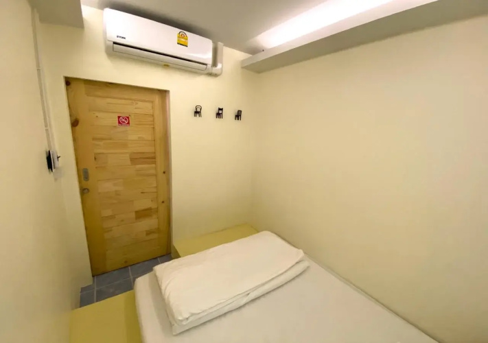 Gate 2 Hostel