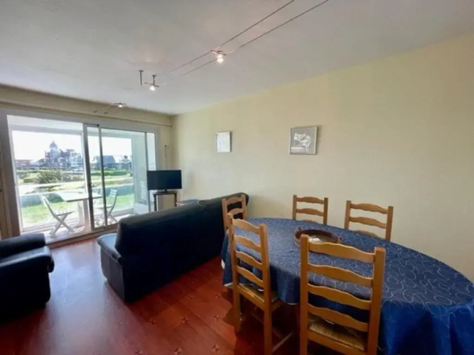 Appartement Quiberon, 3 Pièces, 4 Personnes - Fr-1-478-92
