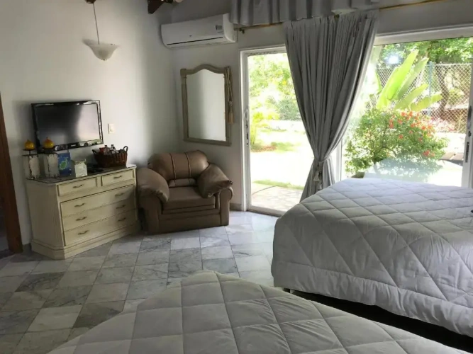 Deluxe Double Suite
