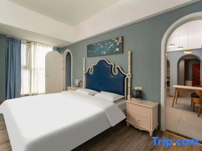 1 Bedroom Deluxe Suite