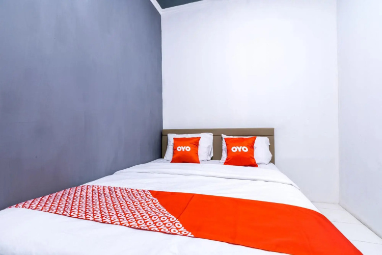 OYO 1421 Kasmaran Guest House Syariah