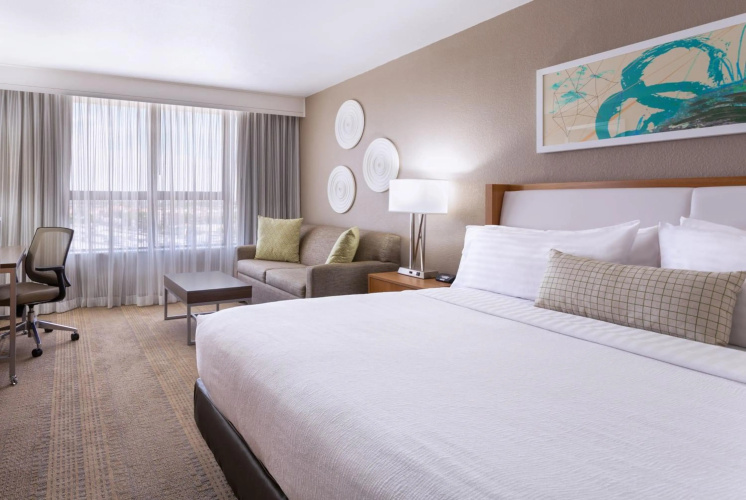 Holiday Inn Miami West - Airport Area photo 7
