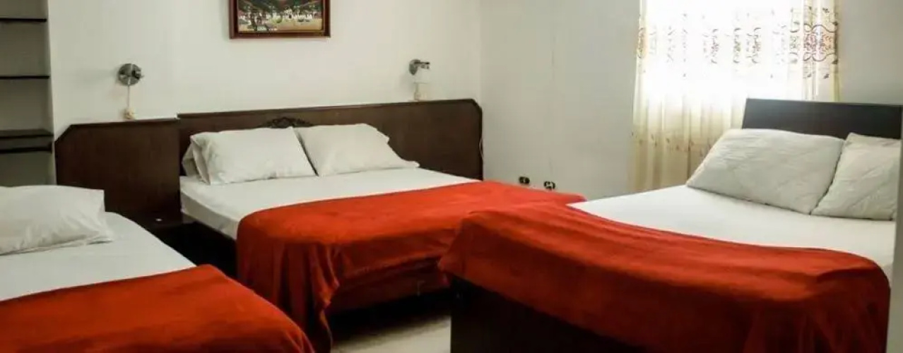 Hotel D'Caprices