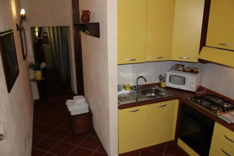 Classic Quadruple room with view