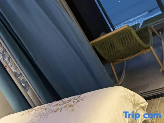 2 Bedrooms Standard room with balcony and with sea view